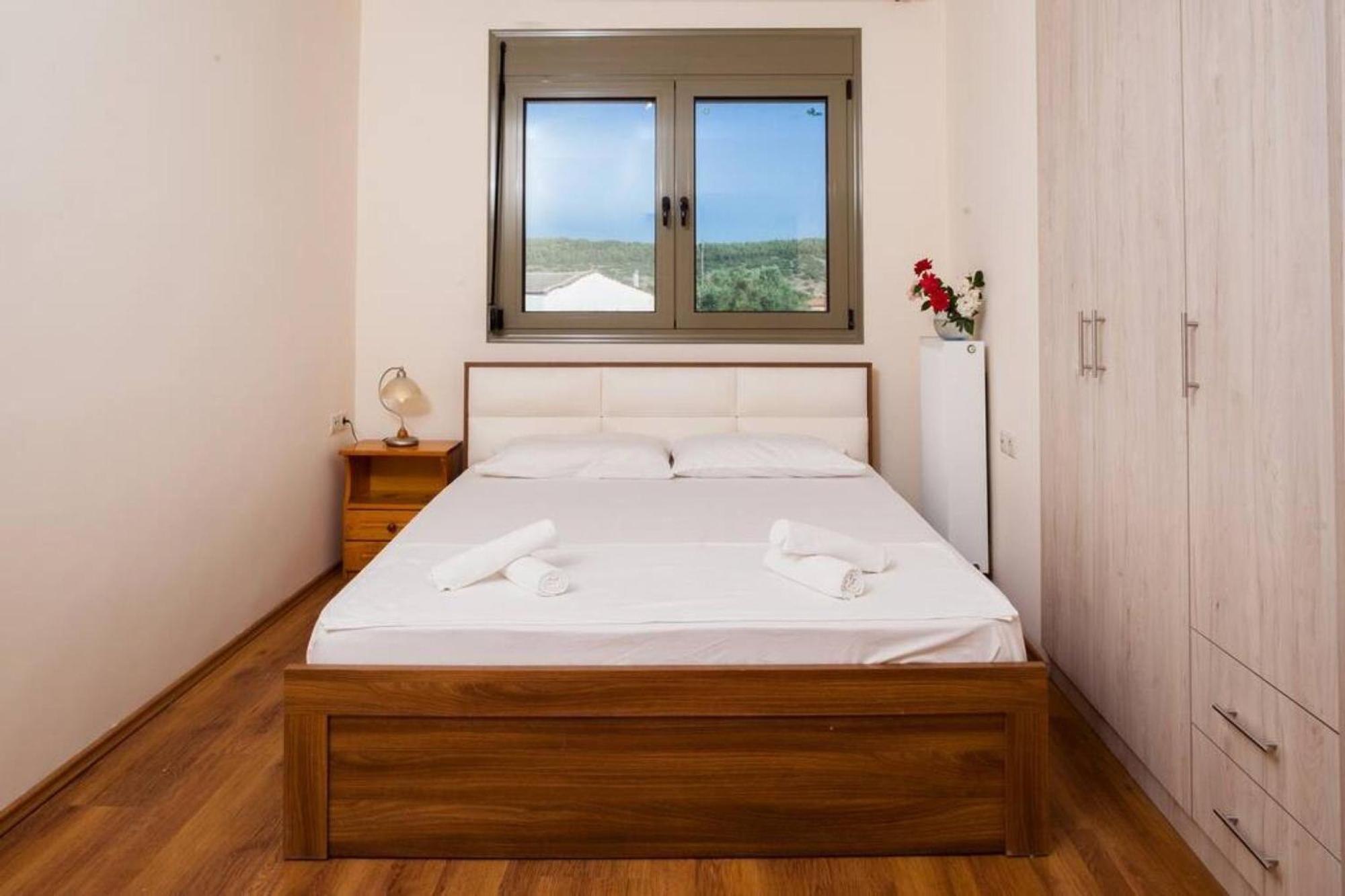 City View Apartment Volos Bagian luar foto